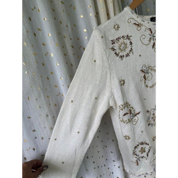 Designers Studio Originals Vintage Christmas Holiday Embroidered Beaded Cardigan - Picture 3 of 9